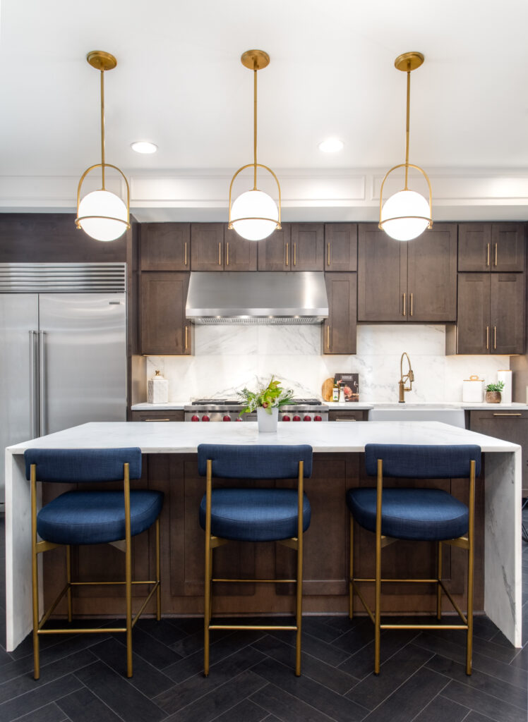 white marble kitchen